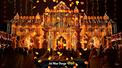 Video_Generation_With_Different_Attire